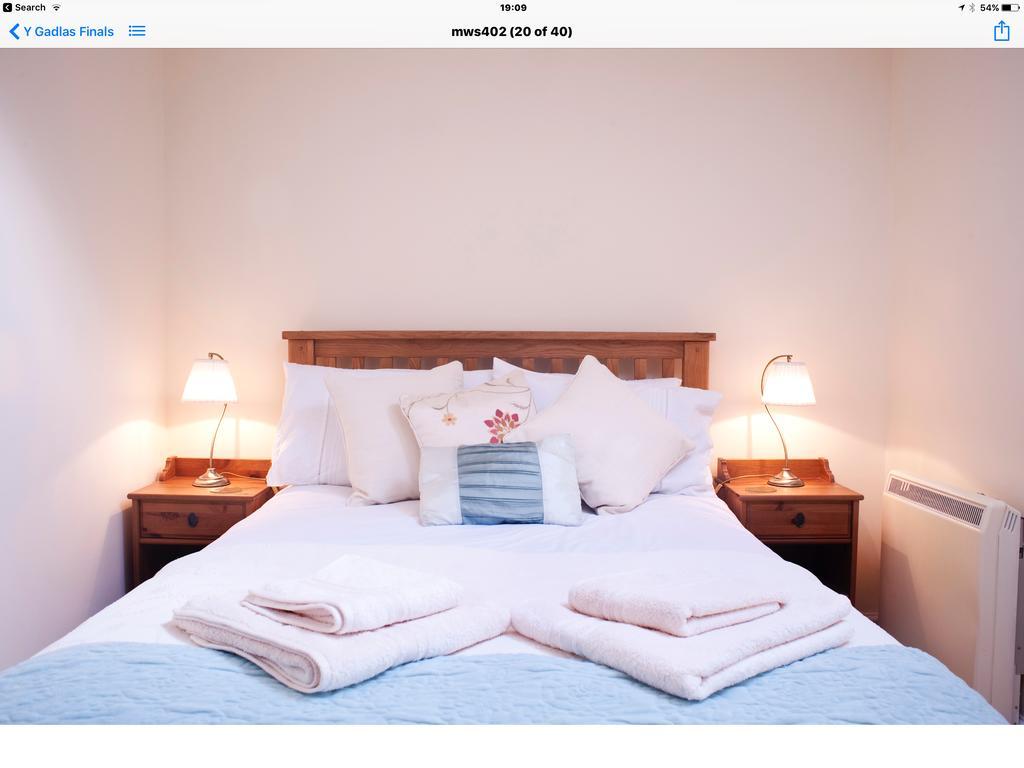 Bryn Melyn Farm Cottages Bala Esterno foto