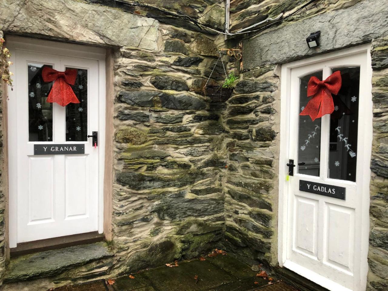 Bryn Melyn Farm Cottages Bala Esterno foto