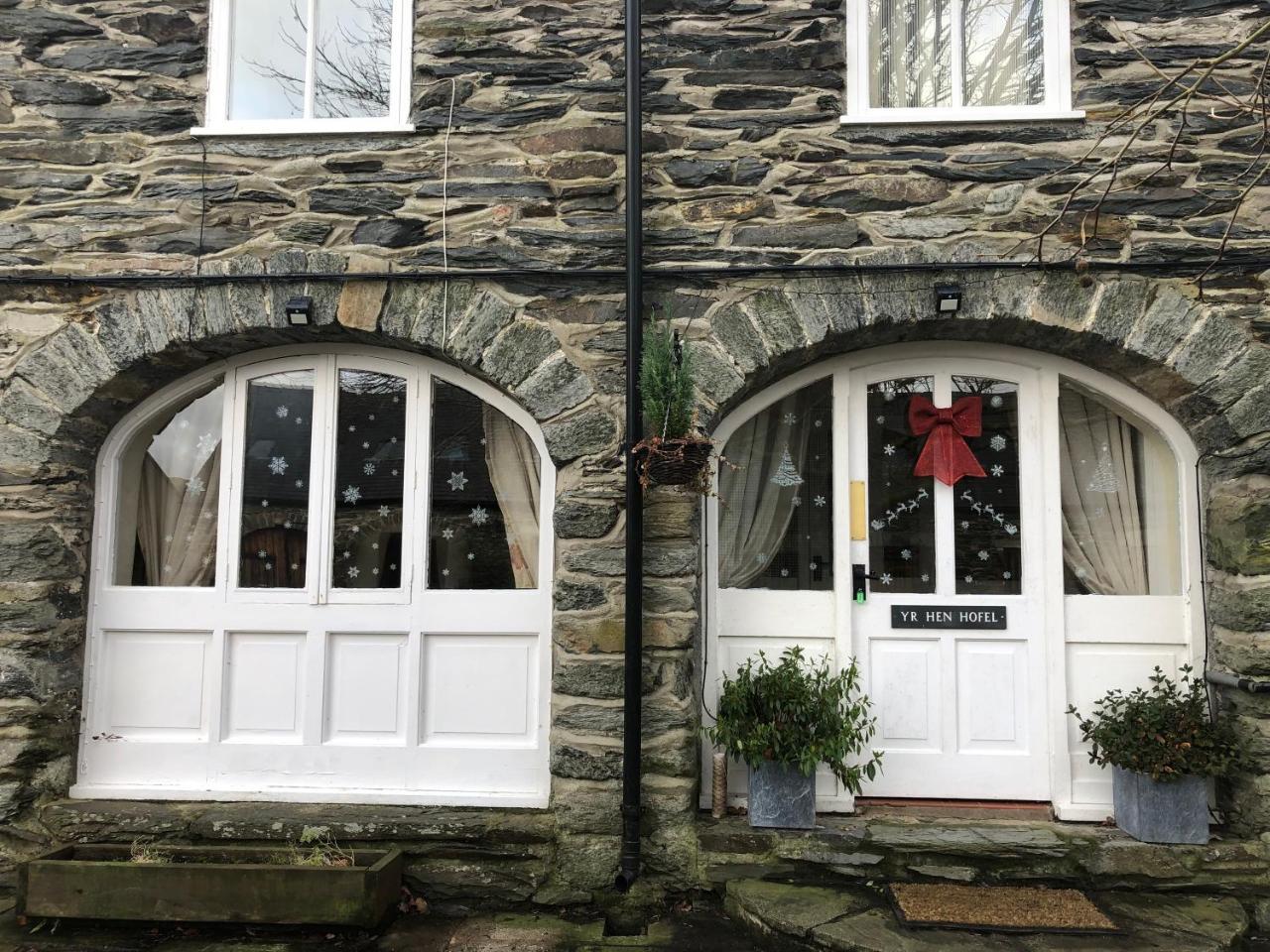 Bryn Melyn Farm Cottages Bala Esterno foto